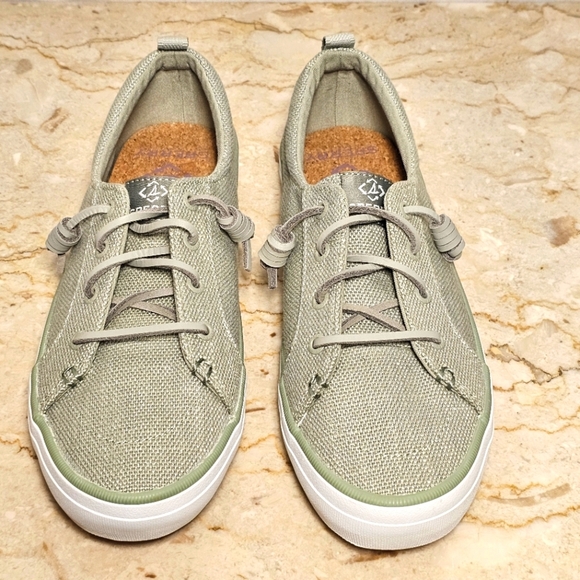 NWOB Sperry Womens Crest Vibe Sage Green Canvas Essential Sneakers Size 8.5M - Picture 2 of 8